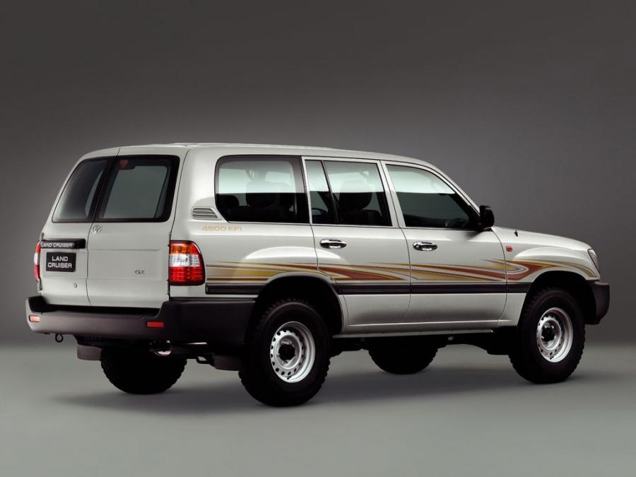 Toyota Land Cruiser 100 GX (UAE) '2005